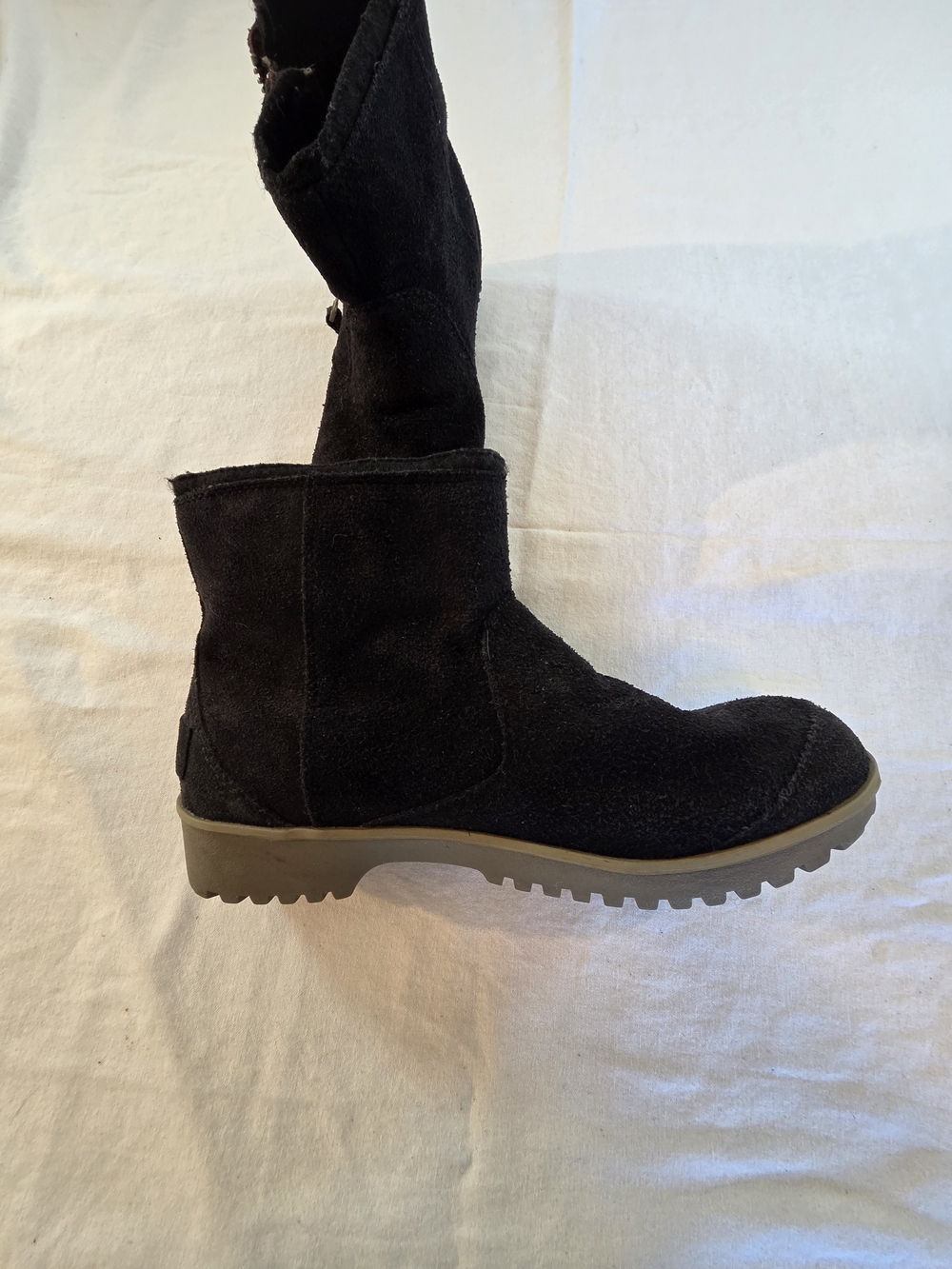 Sorel Black Suede Women's Short Boot